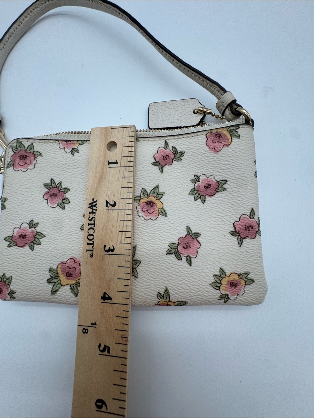 Coach Cream Floral Leather Wristlet with Pink Accents - Picture 8 of 9